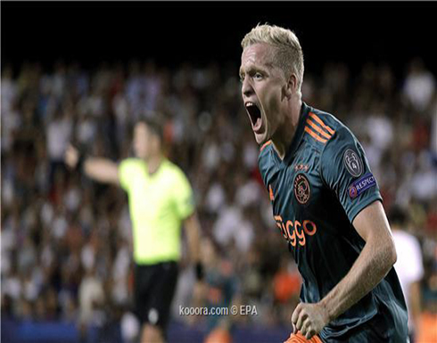 أياكس يفتح باب انتقال فان دي بيك لريال مدريد أياكس يفتح باب انتقال فان دي بيك لريال مدريد