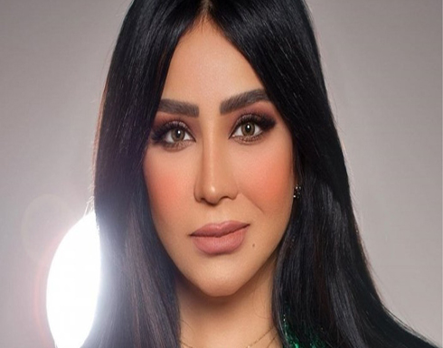 الرياح تضع لجين عمران في موقف محرج (فيديو) الرياح تضع لجين عمران في موقف محرج (فيديو)