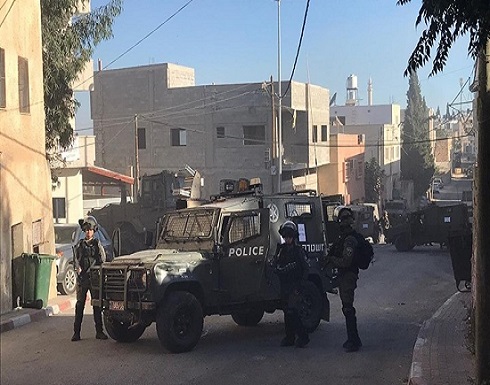 اشتباكات بالبلدة القديمة بنابلس.. وتوتر في سجن النقب اشتباكات بالبلدة القديمة بنابلس.. وتوتر في سجن النقب