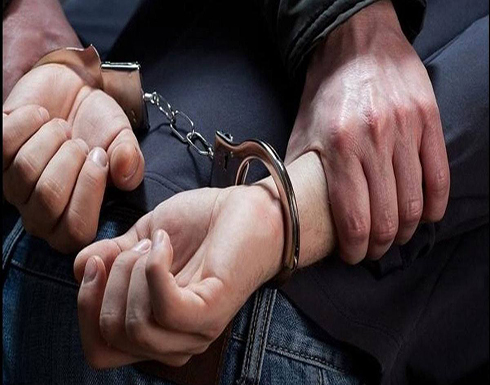 السجن 3 سنوات لنجل وزير مغربي سابق لبيعه كمامات "مزيفة" السجن 3 سنوات لنجل وزير مغربي سابق لبيعه كمامات "مزيفة"