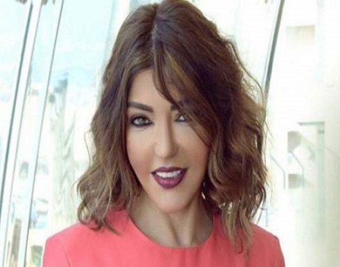 بالصورة : ما علاقة سميرة سعيد بـ "سوبر مان"؟ بالصورة : ما علاقة سميرة سعيد بـ "سوبر مان"؟