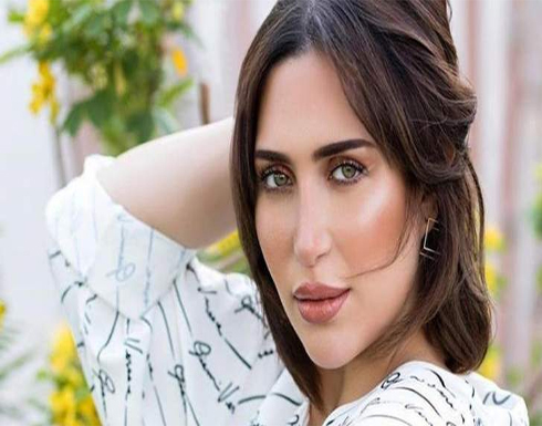 دكتورة خلود تنشر فيديو لها برفقة شبيهة جورجينا.. شاهد