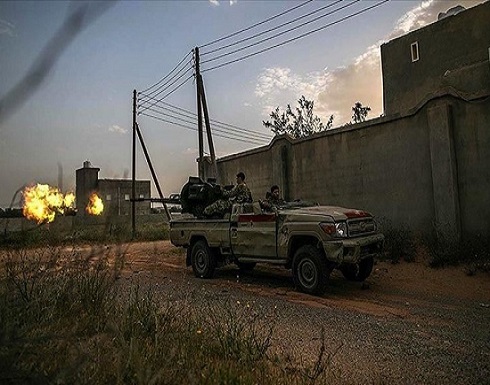 الجيش الليبي يستهدف تجمعات وآليات لحفتر جنوبي طرابلس الجيش الليبي يستهدف تجمعات وآليات لحفتر جنوبي طرابلس