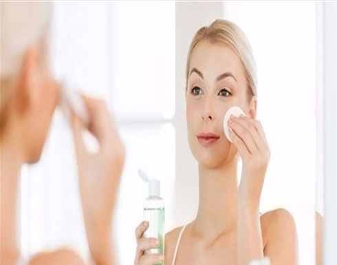 حلول عديدة للمسامات الكبيرة منها حمام البخار حلول عديدة للمسامات الكبيرة منها حمام البخار