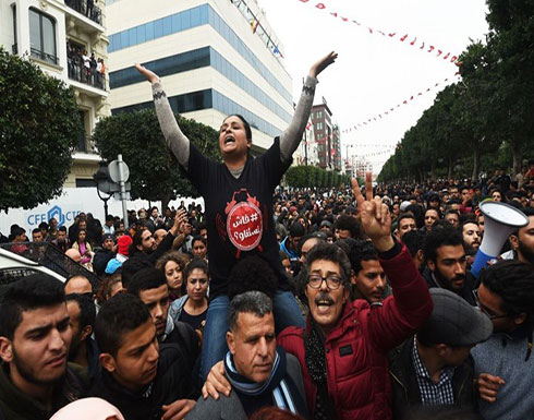 الجيش التونسي يستنفر عناصره لحماية المقرات السيادية الجيش التونسي يستنفر عناصره لحماية المقرات السيادية