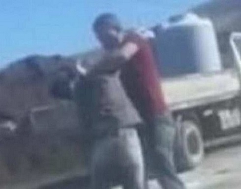 صور 3 لبنانيين اعتدوا على الطفل السوري وفيديو لما فعلوه صور 3 لبنانيين اعتدوا على الطفل السوري وفيديو لما فعلوه