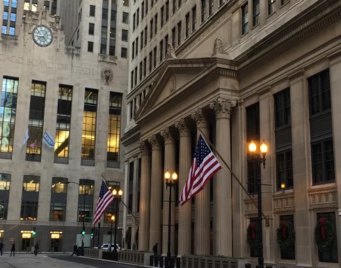 بعد قرار المركزي الأمريكي.. بنوك خليجية ترفع أسعار الفائدة