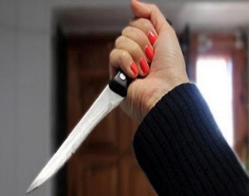 العقبة : وفاة شاب طعنا على يد شقيقتيه العقبة : وفاة شاب طعنا على يد شقيقتيه