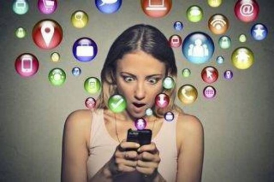 7 تطبيقات في موبايل زوجك تكشف خيانته! 7 تطبيقات في موبايل زوجك تكشف خيانته!