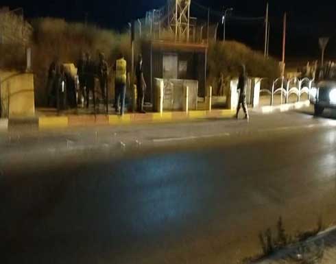 مصادر عبرية: محاولة طعن على حاجز زعترة- وتحييد المنفذ مصادر عبرية: محاولة طعن على حاجز زعترة- وتحييد المنفذ
