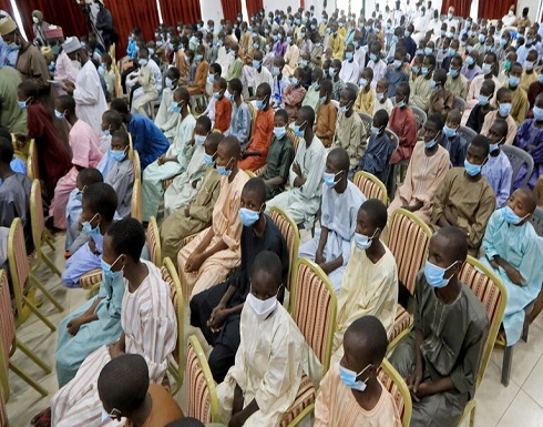 مسلحون يهاجمون مدرسة في نيجيريا ويختطفون تلامذة مسلحون يهاجمون مدرسة في نيجيريا ويختطفون تلامذة