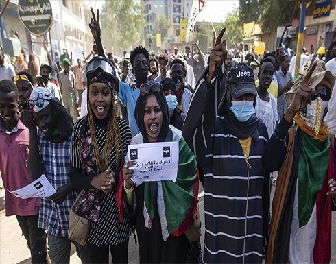 السودان.. مظاهرات ضد الاتفاق بين العسكريين والمدنيين السودان.. مظاهرات ضد الاتفاق بين العسكريين والمدنيين