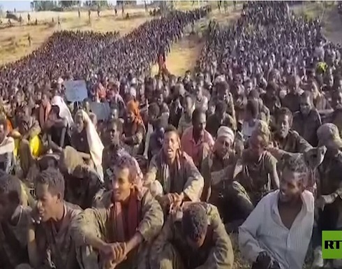 شاهد : أسرى الحرب الإثيوبيون يتظاهرون بالآلاف في تيغراي شاهد : أسرى الحرب الإثيوبيون يتظاهرون بالآلاف في تيغراي