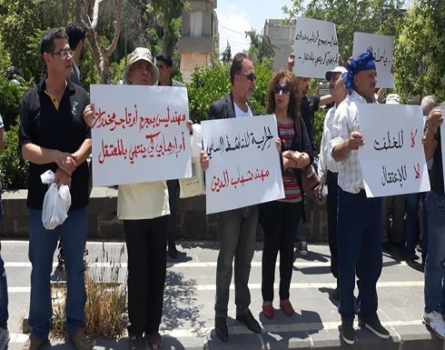 هدوء حذر في السويداء.. 10 عناصر من النظام مقابل ناشط هدوء حذر في السويداء.. 10 عناصر من النظام مقابل ناشط