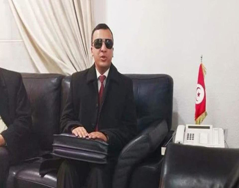 شاب عمره 34 عاما.. أول وزير كفيف في تونس شاب عمره 34 عاما.. أول وزير كفيف في تونس