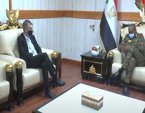 قائد جيش السودان ورئيس البعثة الأممية يؤكدان على تشكيل حكومة مدنية منتخبة قائد جيش السودان ورئيس البعثة الأممية يؤكدان على تشكيل حكومة مدنية منتخبة
