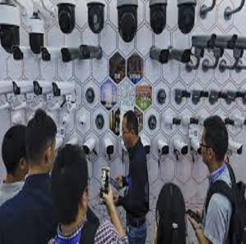 التعرف على المشاعر.. جنون المراقبة الجديد في الصين التعرف على المشاعر.. جنون المراقبة الجديد في الصين