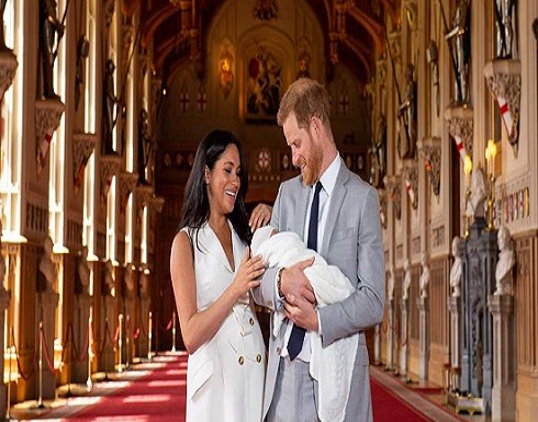من أرسل لإبن الأمير هاري وميغان ماركل شاحنة من الألعاب؟ من أرسل لإبن الأمير هاري وميغان ماركل شاحنة من الألعاب؟