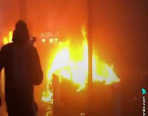 شاهد : باريس تحترق.. مظاهرات ضد قانون الأمن العام شاهد : باريس تحترق.. مظاهرات ضد قانون الأمن العام