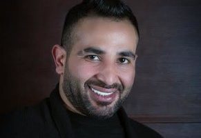 بالفيديو.. 3 شباب يشاركون أحمد سعد غناء “بحبك يا صاحبي” بلغة الإشارة بالفيديو.. 3 شباب يشاركون أحمد سعد غناء “بحبك يا صاحبي” بلغة الإشارة