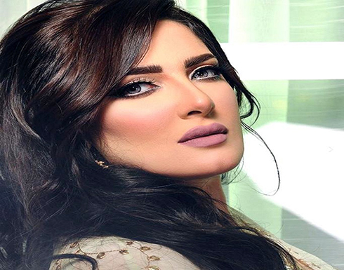 بالفيديو..هبة الدري ترد على منتقدة لها: تدخلتي في "أخلاق جسمي" أنا حرة وأحبه كده ! بالفيديو..هبة الدري ترد على منتقدة لها: تدخلتي في "أخلاق جسمي" أنا حرة وأحبه كده !