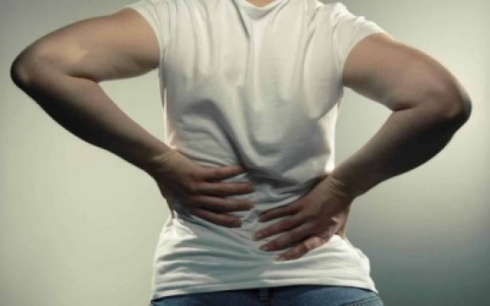 5 أعراض تشير الى إصابتكم بديسك أسفل الظهر.. احذروها! 5 أعراض تشير الى إصابتكم بديسك أسفل الظهر.. احذروها!