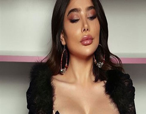 بالفيديو : انجي خوري تحتفل بالكريسماس بفستان وحركات مخلة بالفيديو : انجي خوري تحتفل بالكريسماس بفستان وحركات مخلة