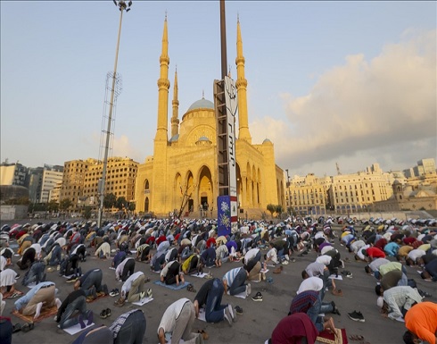 خطيب العيد في بيروت: "أيّ طبقة حاكمة هذه التي ابتُلينا بها؟!" خطيب العيد في بيروت: "أيّ طبقة حاكمة هذه التي ابتُلينا بها؟!"