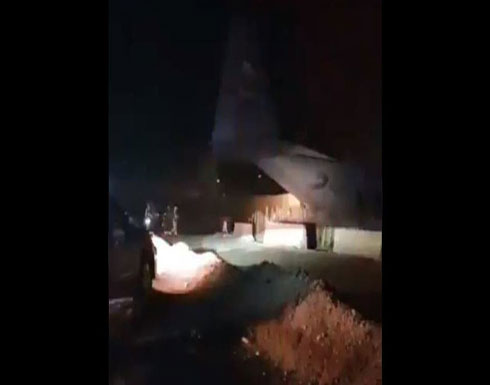 بالفيديو : المشاهد الأولى لخروج طائرة أميركية عن المدرج بالعراق بالفيديو : المشاهد الأولى لخروج طائرة أميركية عن المدرج بالعراق