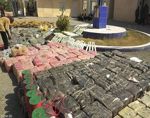 السودان.. ضبط أسلحة وذخيرة داخل المياه الإقليمية السودان.. ضبط أسلحة وذخيرة داخل المياه الإقليمية