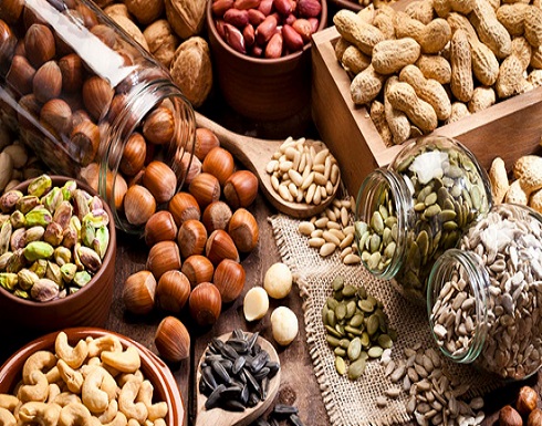 احذروا هذه المكسرات.. بعضها قد يسبب الموت احذروا هذه المكسرات.. بعضها قد يسبب الموت