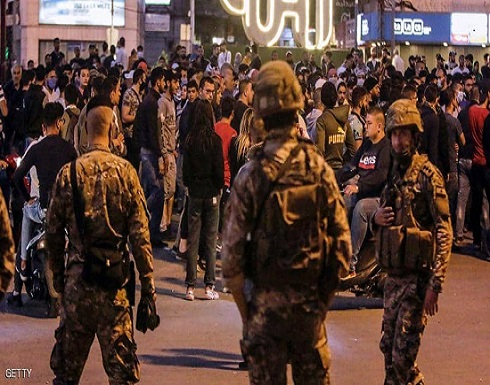 احتجاجات ومواجهات شمالي لبنان.. والجيش يحذر من "مندسين" احتجاجات ومواجهات شمالي لبنان.. والجيش يحذر من "مندسين"