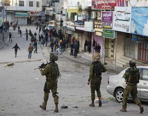 الصحة الفلسطينية: استشهاد فتى في الخليل برصاص الجيش الإسرائيلي