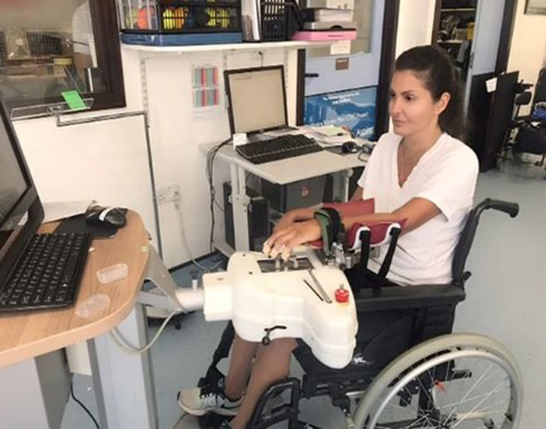 بالصور.. عارضة أزياء امريكية تتعرض لشلل مفاجئ أثناء نومها بالصور.. عارضة أزياء امريكية تتعرض لشلل مفاجئ أثناء نومها