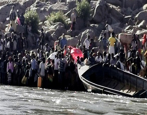 إثيوبيون يفرون من الحرب عبر نهر إلى السودان .. شاهد