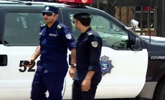 أنباء عن إبعاد أحد مشاهير إنستجرام عن الكويت بسبب مقاطع مخلة أنباء عن إبعاد أحد مشاهير إنستجرام عن الكويت بسبب مقاطع مخلة