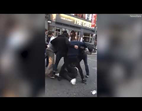بالفيديو : مواطنون يلقنون لصا درسا يسرق في وضح النهار في لندن بالفيديو : مواطنون يلقنون لصا درسا يسرق في وضح النهار في لندن