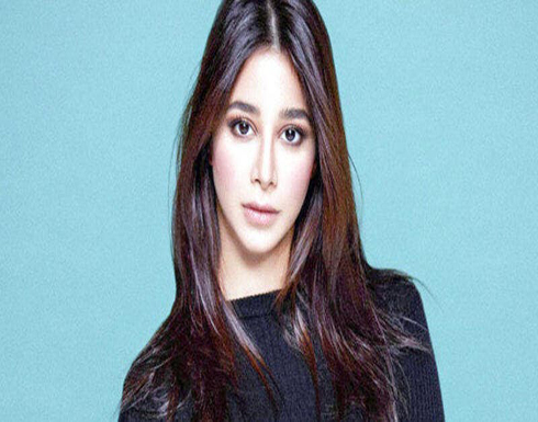 تسريب صورة للفنانة أسيل عمران قبل الشهرة والجمهور في حالة صدمة .. شاهد تسريب صورة للفنانة أسيل عمران قبل الشهرة والجمهور في حالة صدمة .. شاهد