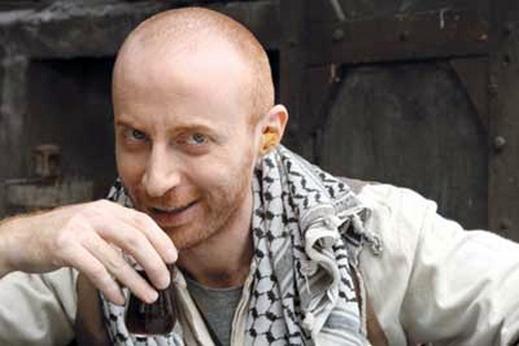هذا ما كان يفعله “نمس” باب الحارة في طفولته.. مشاهد غريبة! هذا ما كان يفعله “نمس” باب الحارة في طفولته.. مشاهد غريبة!