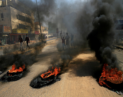 شاهد : في الذكرى الثانية للثورة السودانية.. الشعب ما زال مصرا على إسقاط النظام شاهد : في الذكرى الثانية للثورة السودانية.. الشعب ما زال مصرا على إسقاط النظام