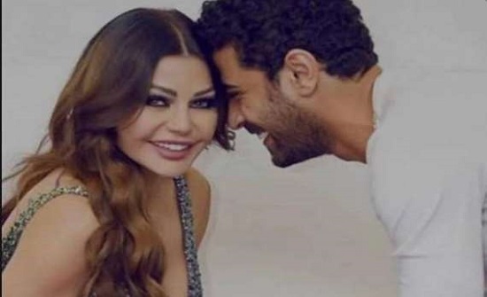 أول صورة لمحمد وزيري بـ”الكلبش” قبل محاكمته في قضية هيفاء وهبي أول صورة لمحمد وزيري بـ”الكلبش” قبل محاكمته في قضية هيفاء وهبي