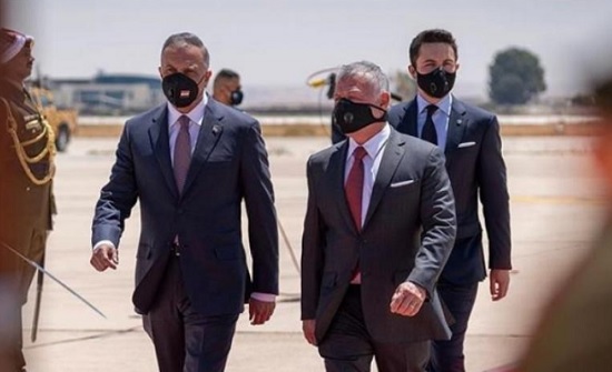صورة : ابشر .. الأمير حسين يرد على تعليق شاب طلب منه كمامة صورة : ابشر .. الأمير حسين يرد على تعليق شاب طلب منه كمامة