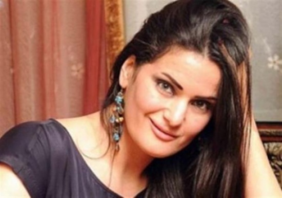 الصورة التي جعلت سما المصري تصرخ: جالي صداع ومش عارفة أنام!