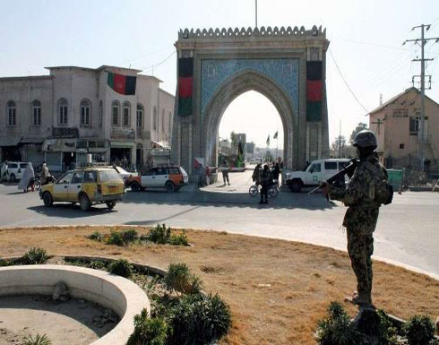 وفد أفغاني برئاسة كرزاي إلى موسكو لمفاوضة طالبان وفد أفغاني برئاسة كرزاي إلى موسكو لمفاوضة طالبان