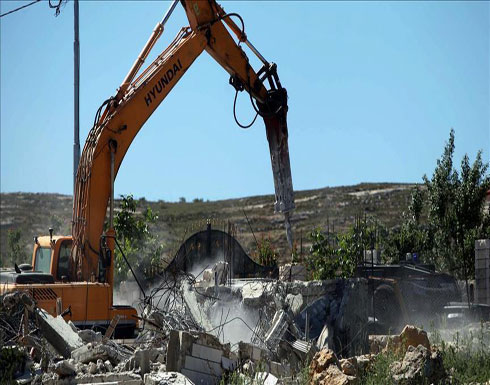 الجيش الإسرائيلي يهدم منشآت وجدران في القدس الجيش الإسرائيلي يهدم منشآت وجدران في القدس