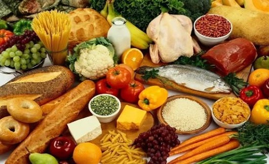 على الرغم من فائدتها.. مواد غذائية صحية تتسبب بمشاكل في جسمك