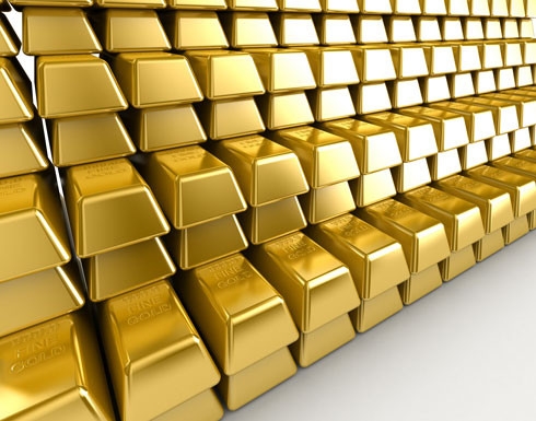 الذهب يرتفع وتعافي الدولار يقيد مكاسبه الذهب يرتفع وتعافي الدولار يقيد مكاسبه