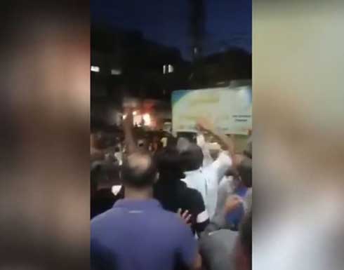 مقتل مدني في إطلاق "ي ب ك" النار على متظاهرين في منبج السورية .. بالفيديو مقتل مدني في إطلاق "ي ب ك" النار على متظاهرين في منبج السورية .. بالفيديو