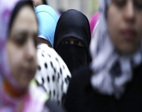 مصر.. قرار لرئيس جامعة "عين شمس" يحظر النقاب (صورة) مصر.. قرار لرئيس جامعة "عين شمس" يحظر النقاب (صورة)