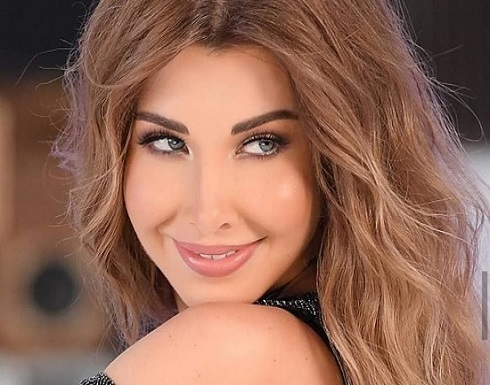 فيديو| نانسي عجرم تلاعب ابنتها الصغرى "ليا" فيديو| نانسي عجرم تلاعب ابنتها الصغرى "ليا"